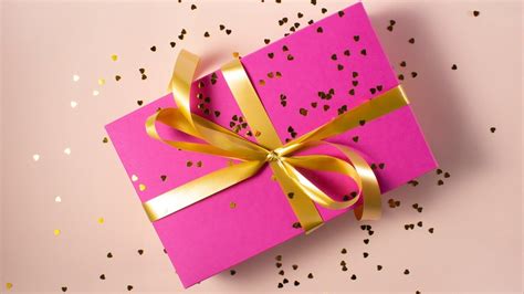 The evolution of gifting: From simple gestures to thoughtful trends.
